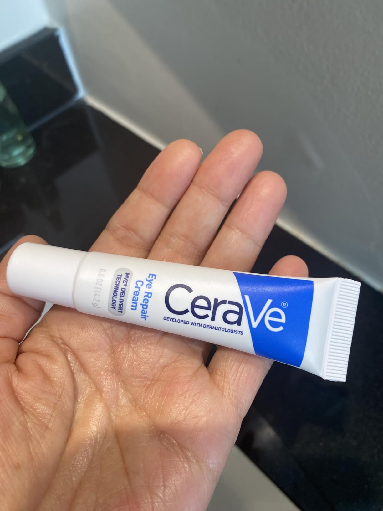 CeraVe Eye Repair Cream, Hyaluronic Acid Eye Cream for Dark Circles, 0.5oz customer photo 2