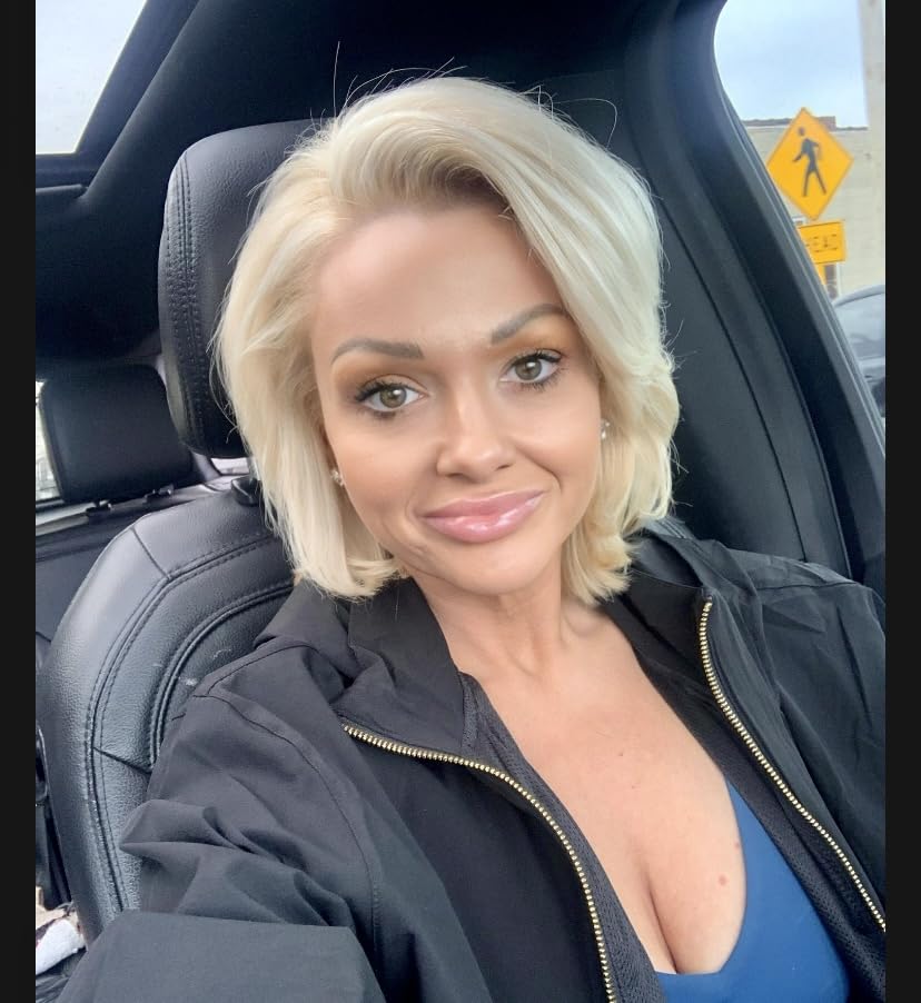 Kenra Platinum Dry Texture Spray 6 | Texture Defining Styler | Increases Texture & Fullness | Absorbs Oils & Impurities | Ultra-Lightweight, Non-Drying Formulation | All Hair Types customer photo 2