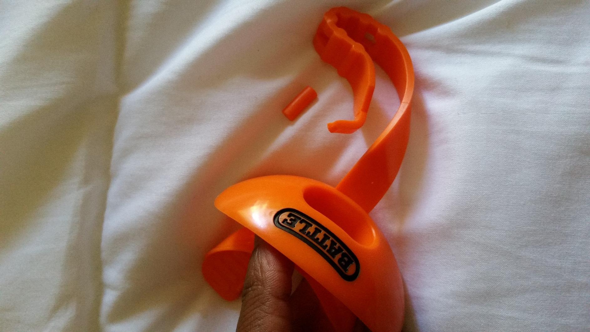 Battle Oxygen Lip Protector Mouth Guard with Connected Strap, Football and Sports Gear, Maximum Oxygen Supply, Mouthpiece Fits With or Without Braces - One Size, White customer photo 2