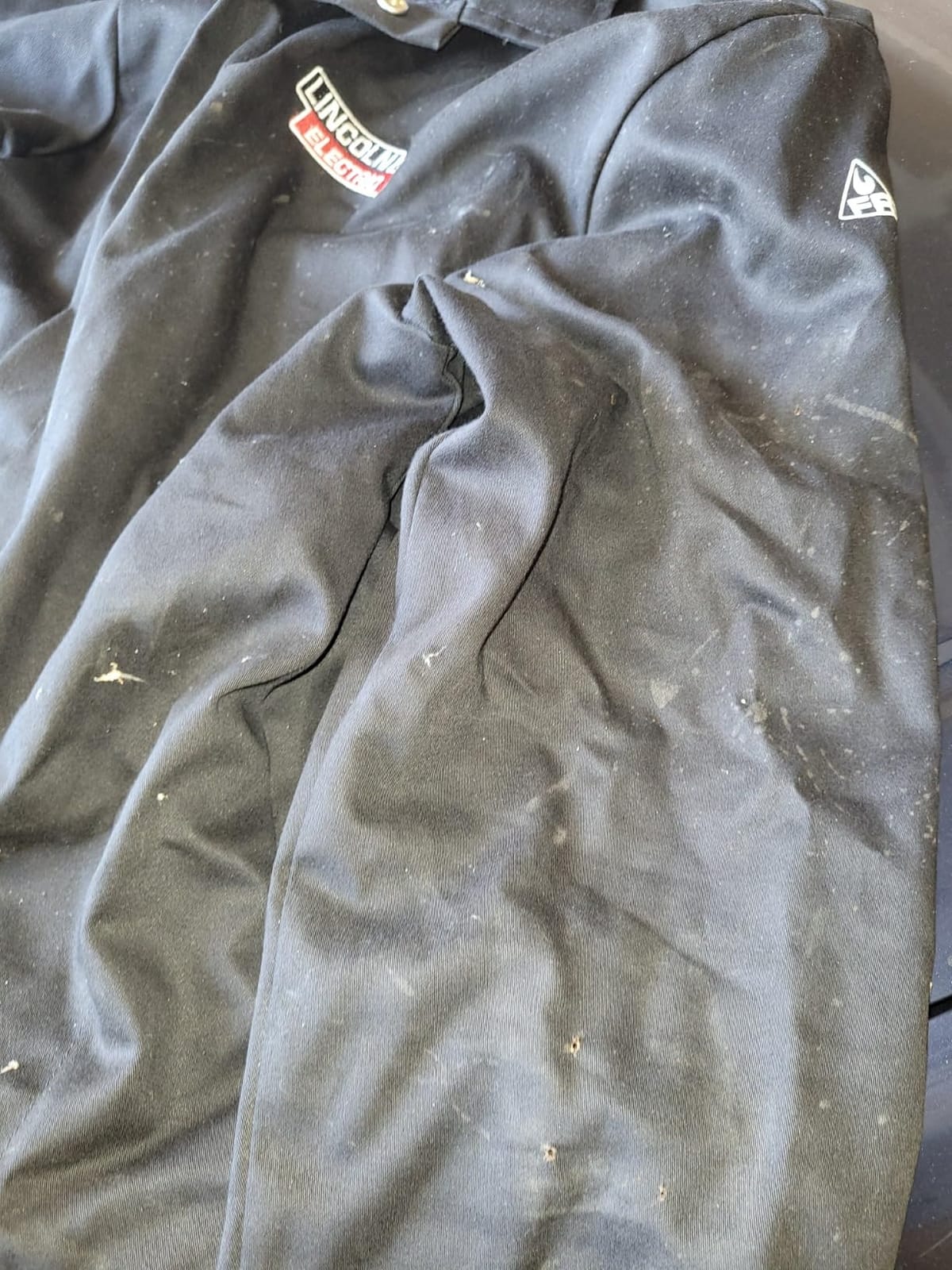 Lincoln Electric Black Flame-Resistant Cloth Welding Jacket customer photo 1