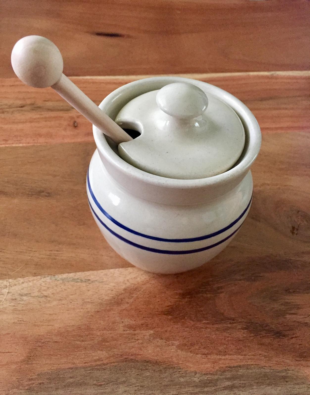 Heritage Blue Stripe Stoneware Honey Pot with Wooden Dipper customer photo 2