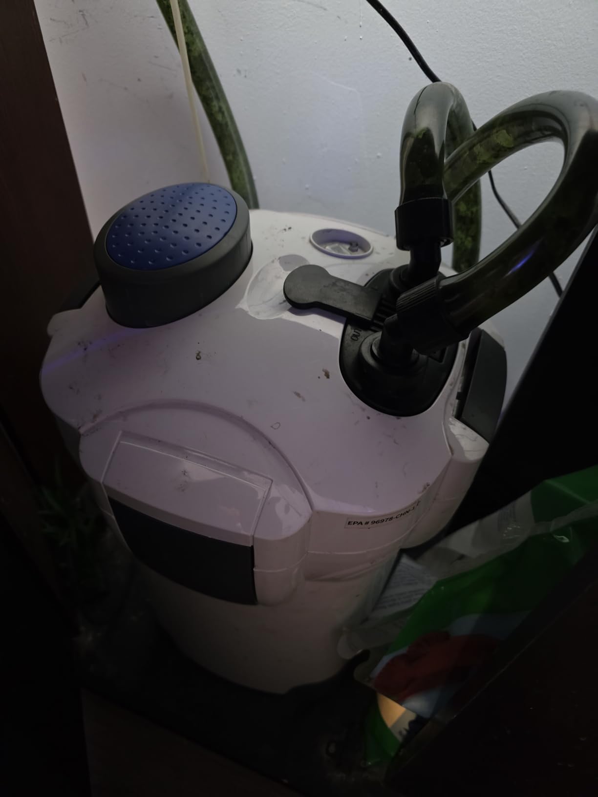 Sunsun Hw304B 525GPH Pro Canister Filter Kit with 9-watt UV Sterilizer customer photo 1
