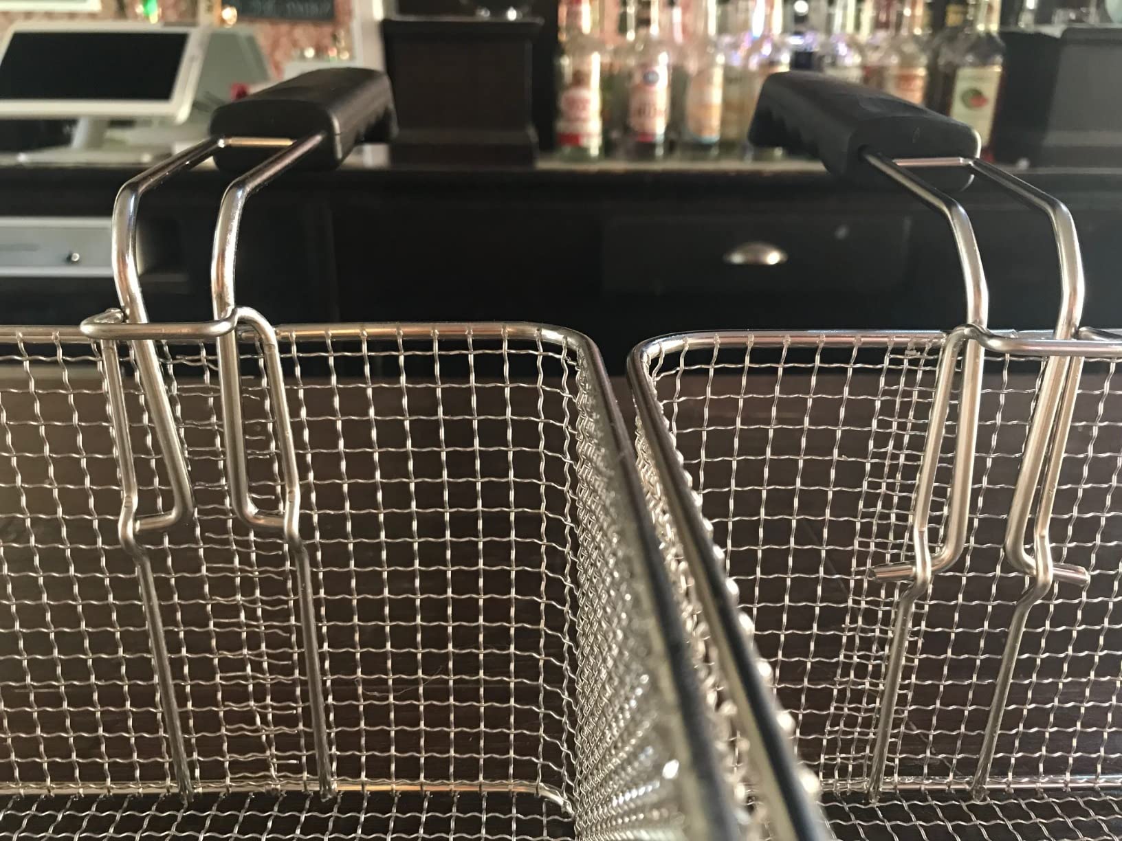 Winco 8 L Silver Commercial-Grade Electric Countertop Deep Fryer, Single customer photo 2