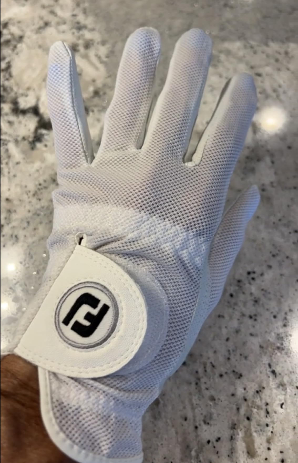 FootJoy Women's StaCooler Golf Glove customer photo 1