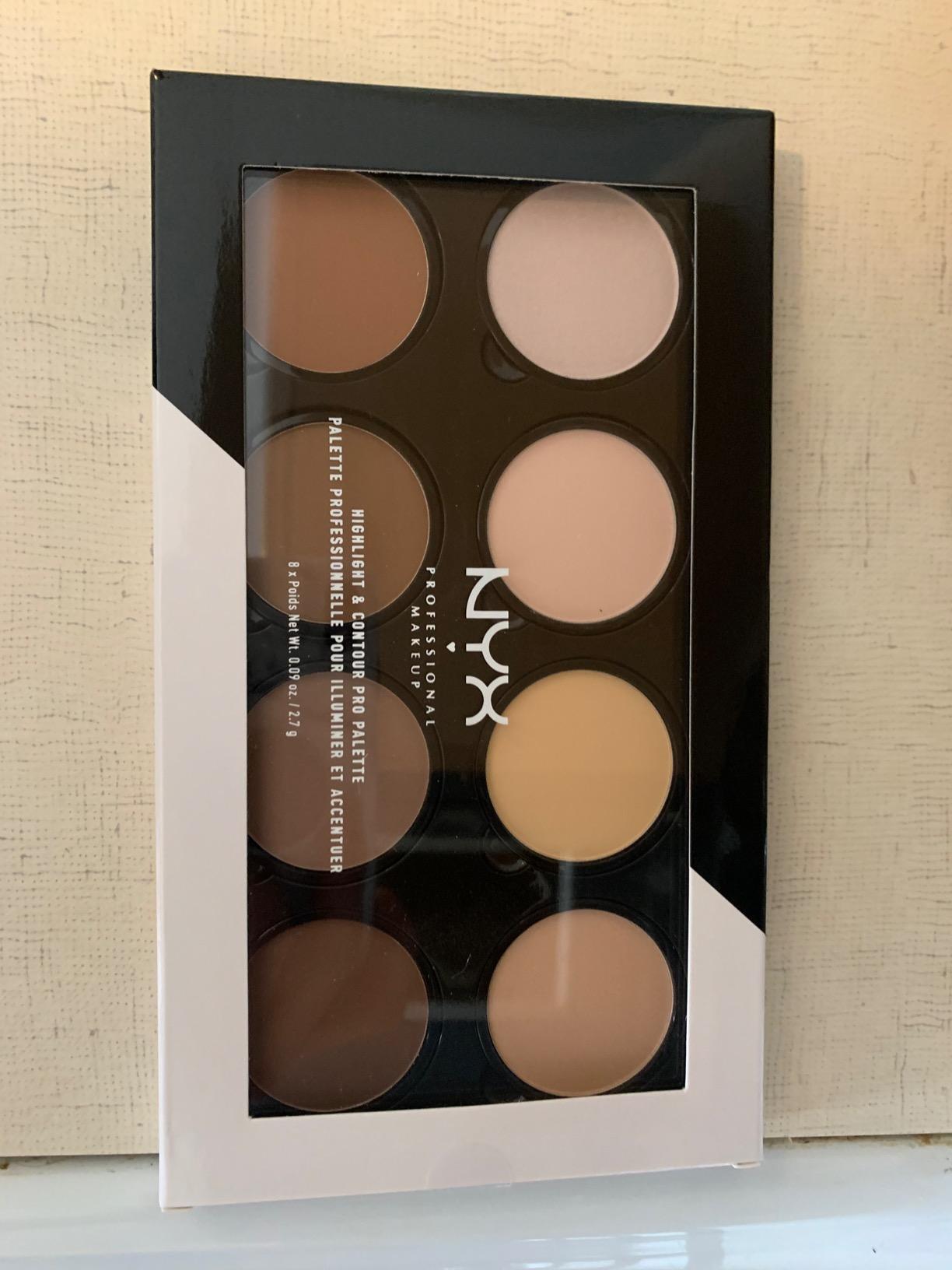 NYX PROFESSIONAL MAKEUP Highlight & Contour Pro Palette customer photo 1