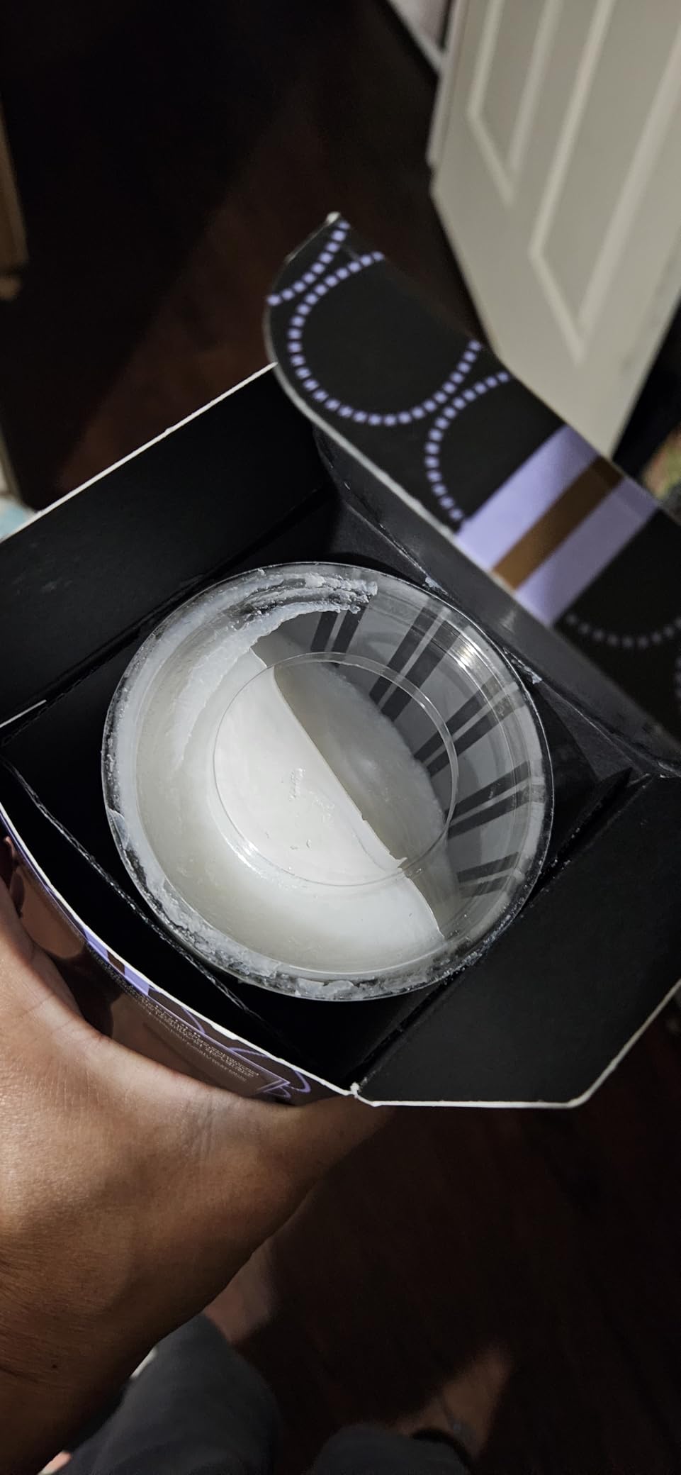 NEST New York Scented Classic Candle, Cedar Leaf & Lavender - 8.1 oz - Up to 60-Hour Burn Time - Reusable Glass Vessel customer photo 1