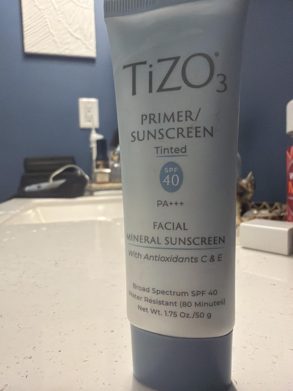 TiZO3 Facial Mineral Sunscreen and Primer, Tinted Broad Spectrum SPF 40 with Antioxidants, Sheer matte finish, Fragrance-Free, Oil-Free, Dermatologist-recommended, PA+++ 1.75 oz customer photo 2