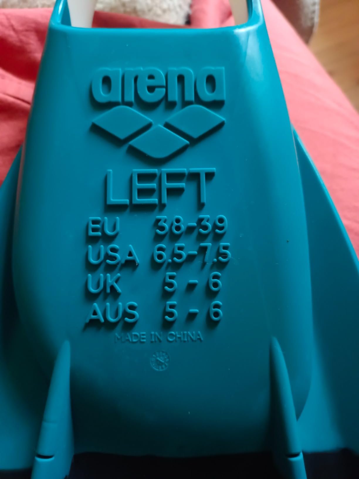 Arena Unisex Adult Powerfin Pro Swim Training Fins Men and Women Silicone Short Blade Flippers Left-Right Custom Design, Sizes 4.5-13.5 customer photo 2
