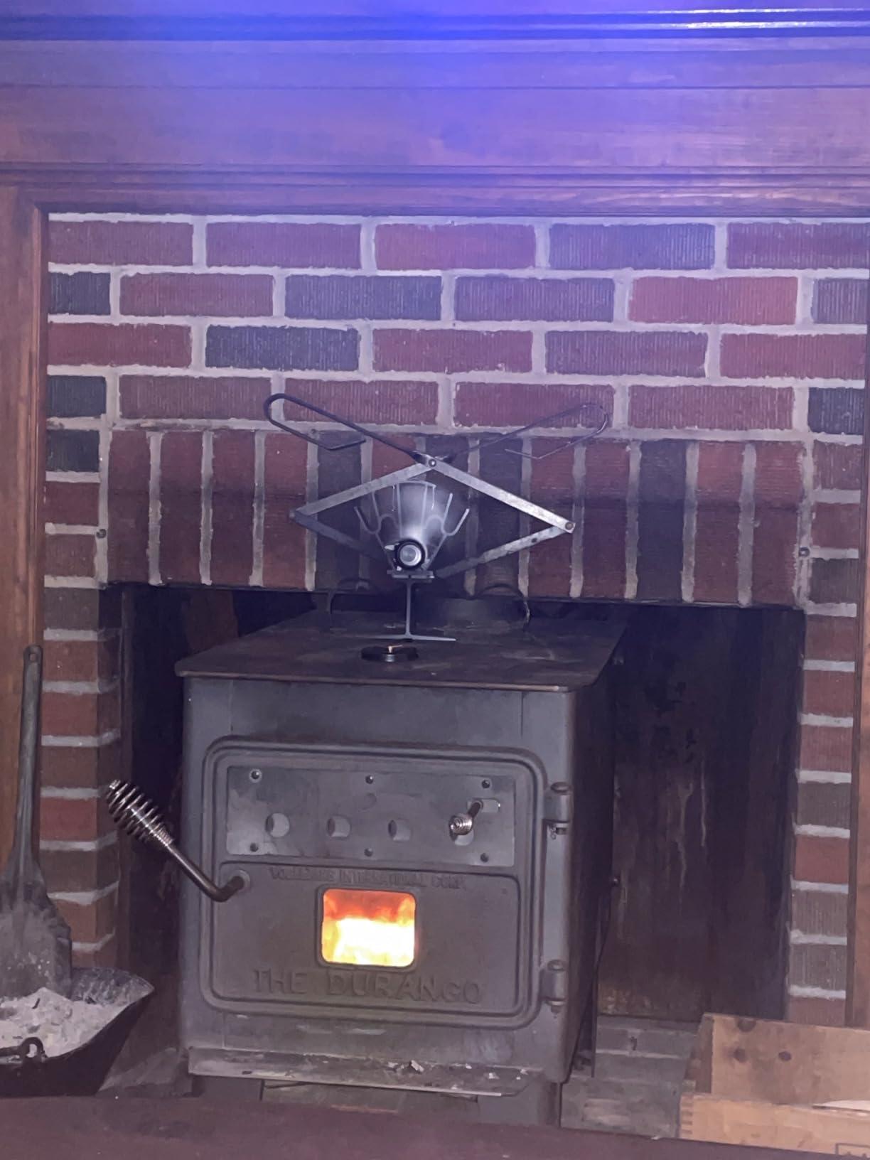 4-Blades Heat Powered Wood Stove Fan + Magnetic Thermometer, 122°F Start Non Electric Eco Fireplace Fan for Gas/Pellet/Log/Wood Burning Stoves, Silent Operation, 2-Years, N429, Black customer photo 2