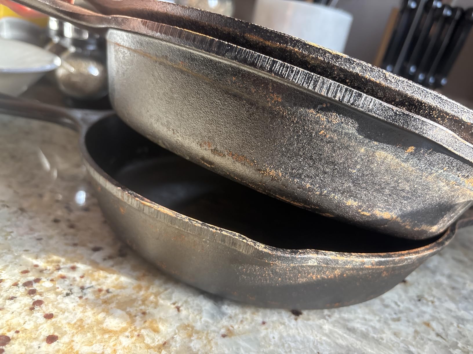 Cast Iron 7-Piece Set, PFAS-Free Pre-Seasoned Kitchen Essentials | PFAS-Free Cast Iron Set Includes Skillets, Griddle & Dutch Oven for Non-Toxic Everyday Cooking, Made in USA customer photo 2