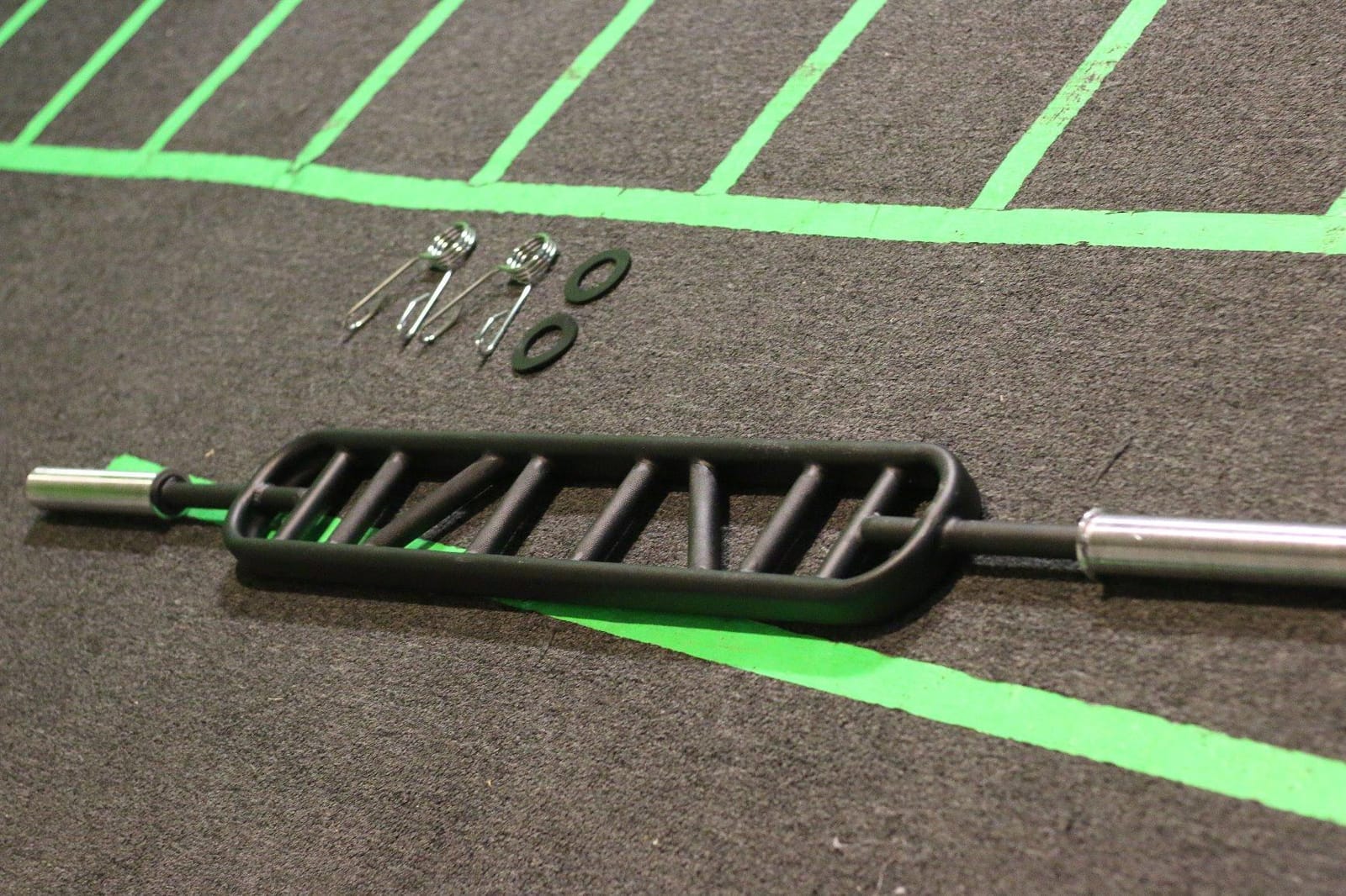 Valor Fitness Swiss Bar, Multi Grip Barbell for Olympic Plates customer photo 1