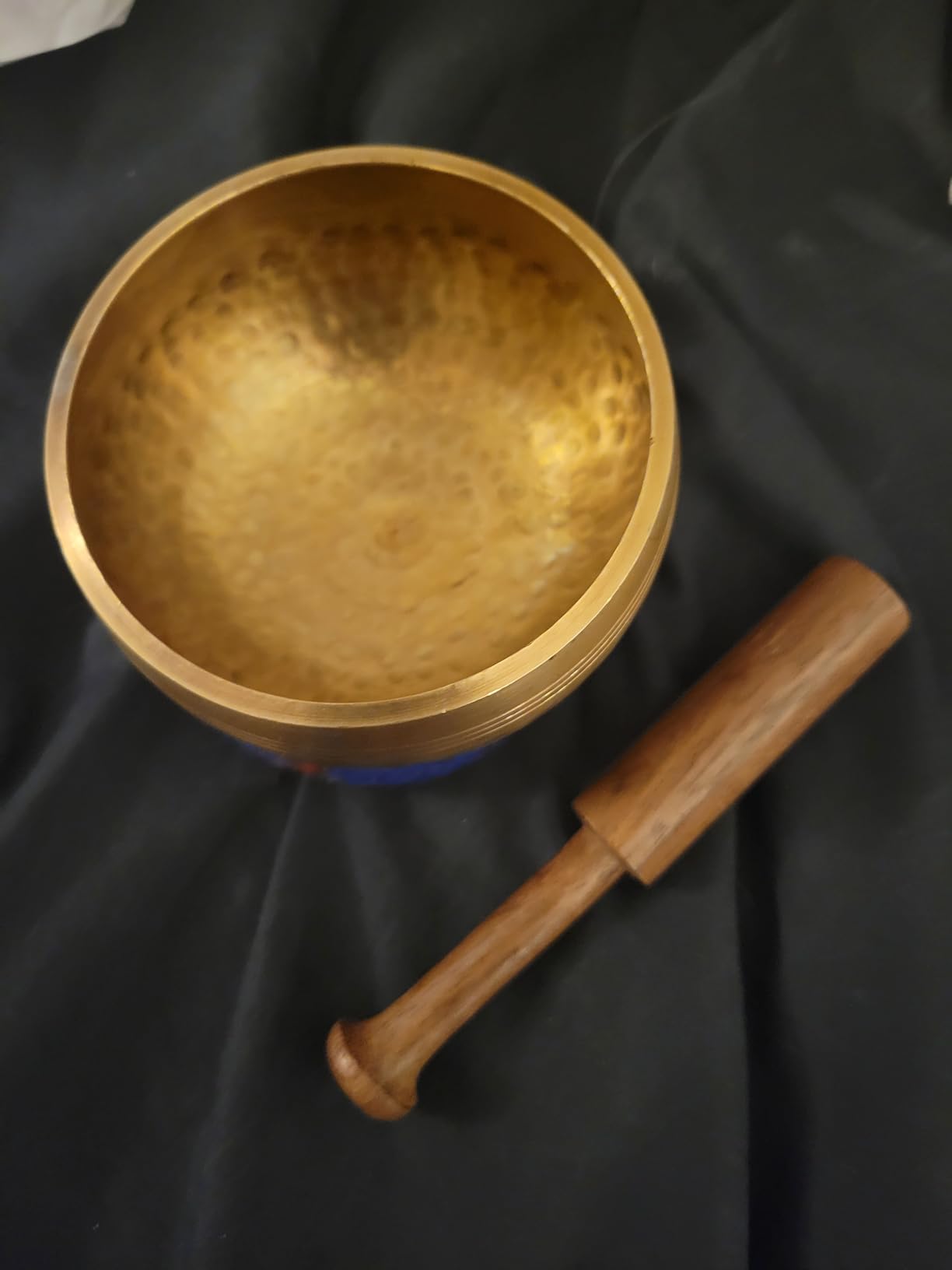 Handcrafted Tibetan Singing Bowl Set – 3.5” Sound Bowl for Meditation, Sound Healing & Yoga – Healing Instrument with Wooden Striker & Cushion – Authentic Hand-Hammered in Nepal customer photo 2
