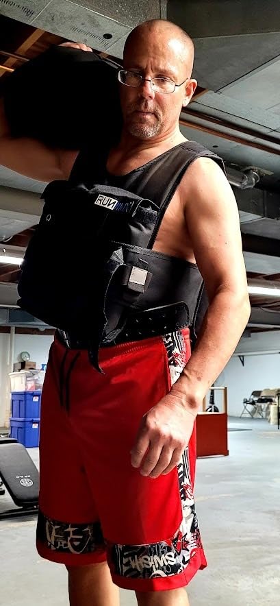 RUNmax 20LBS - 150LBS Adjustable Weighted Vest Wtih Shoulder Pads Option for Men and Women customer photo 1