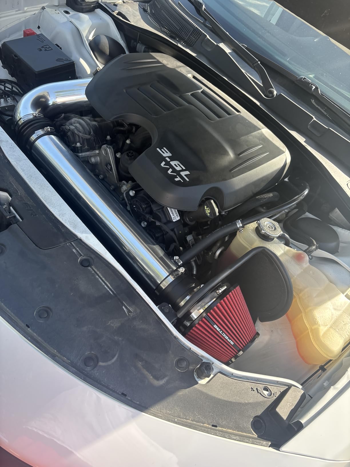 Spectre Performance Air Intake Kit: High Performance, Desgined to Increase Horsepower and Torque: Fits 2011-2019 CHRYSLER/DODGE (300, 300C, Challenger, Charger) SPE-9028 customer photo 1
