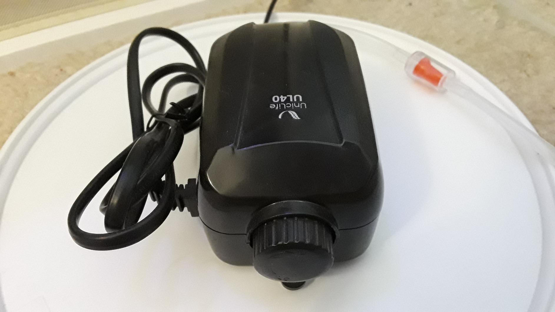 Uniclife Aquarium Air Pump Dual Outlet Fish Tank Aerator with Accessories for 5-200 Gallon Tank customer photo 2