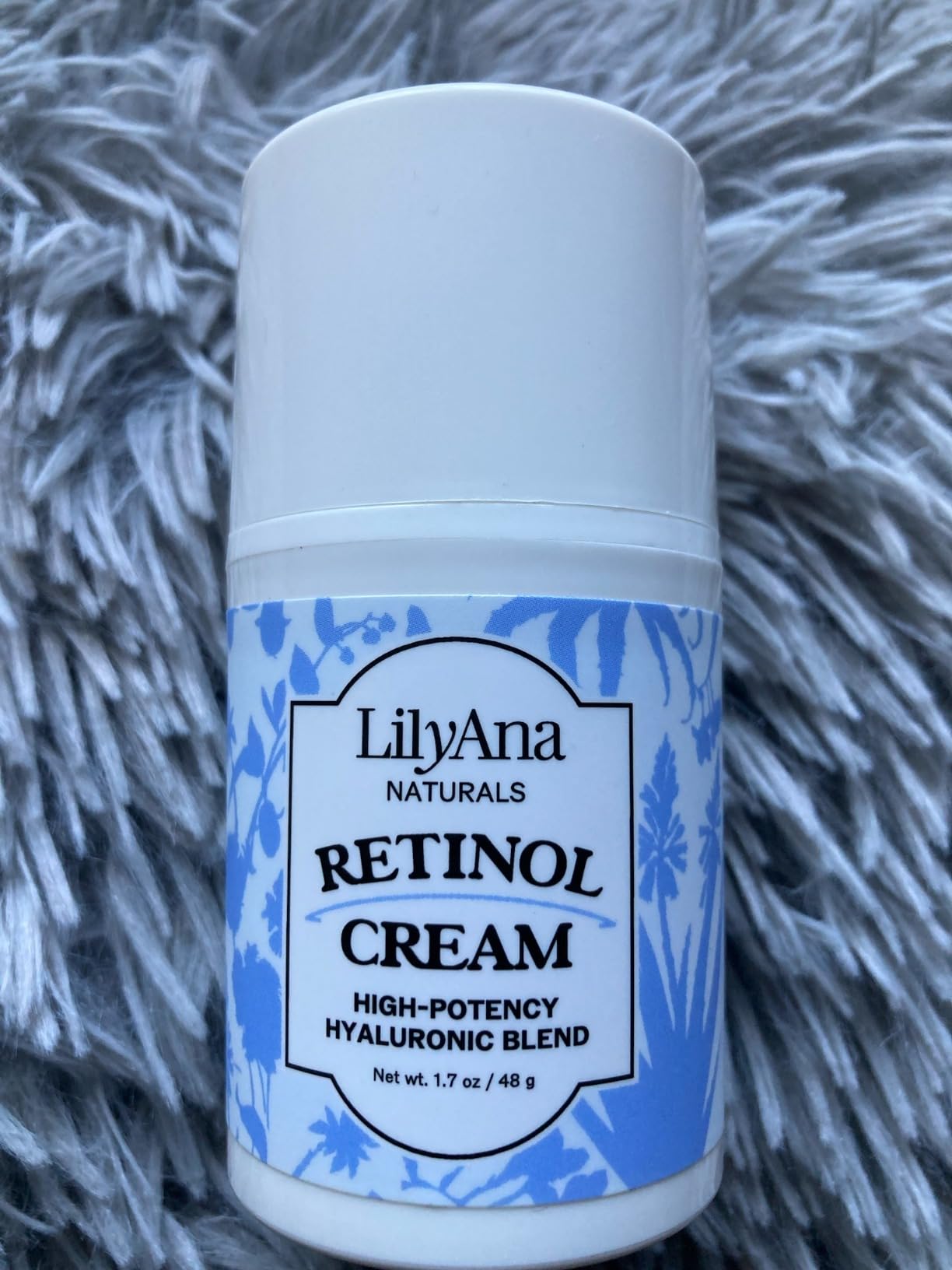 LilyAna Naturals Anti Aging Retinol Face Cream for Women – Wrinkle & Neck Cream for Firming, Retinol Moisturizer for Face with Hyaluronic Acid, Hydrating Night Cream for Fine Lines, Collagen Boost customer photo 2