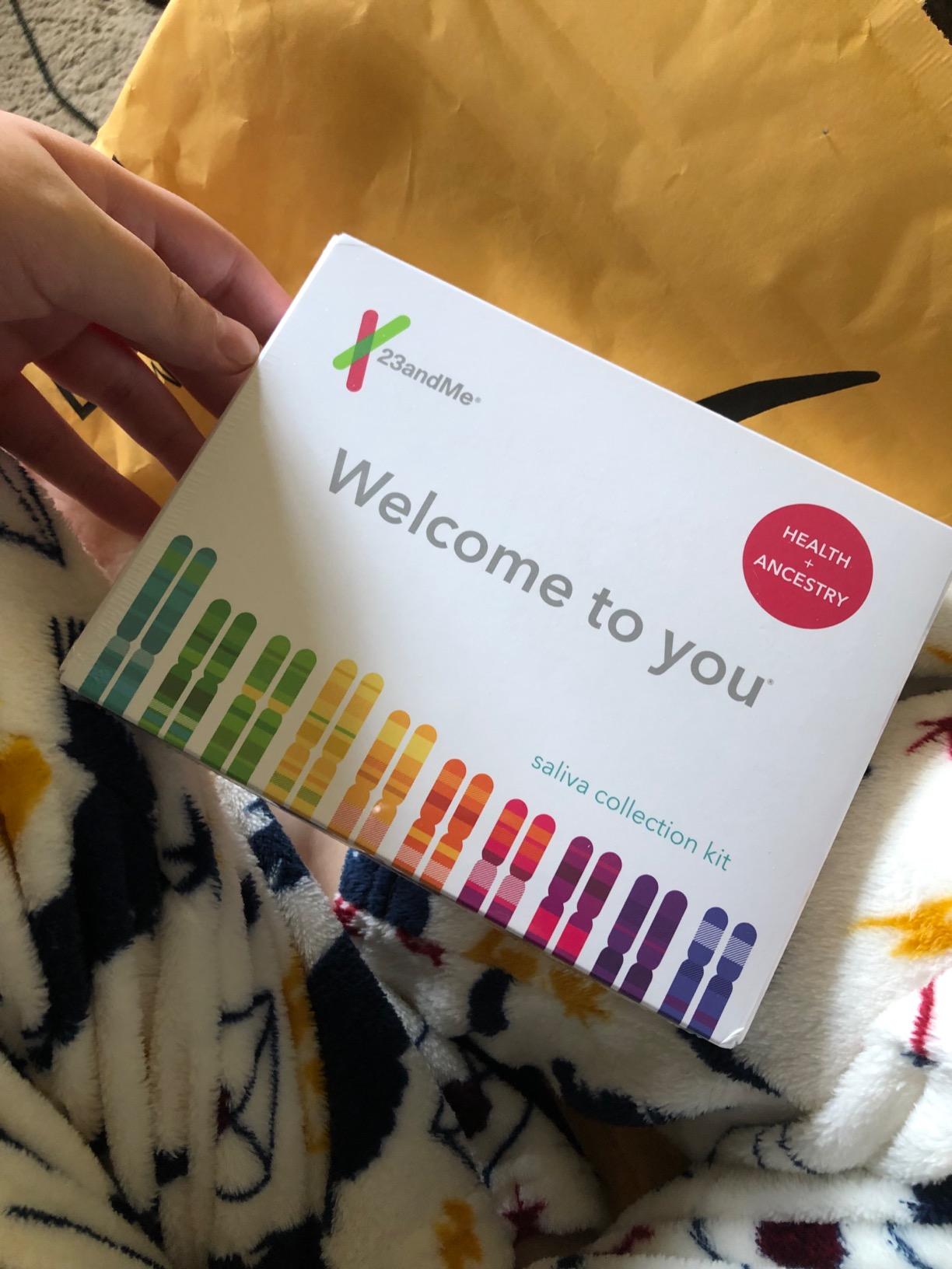 23andMe Health + Ancestry Service: DNA Test Kit, FDA-Authorized Reports, Genetic Test, Health Predispositions, Carrier Status, Family Tree (Before You Buy See Important Test Info Below) customer photo 1