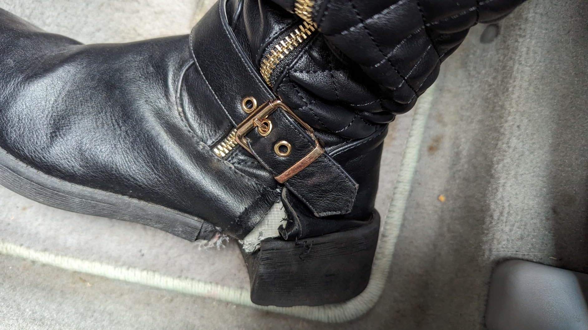 DREAM PAIRS Women's Knee High Boots Wide Calf Tall Boots customer photo 2