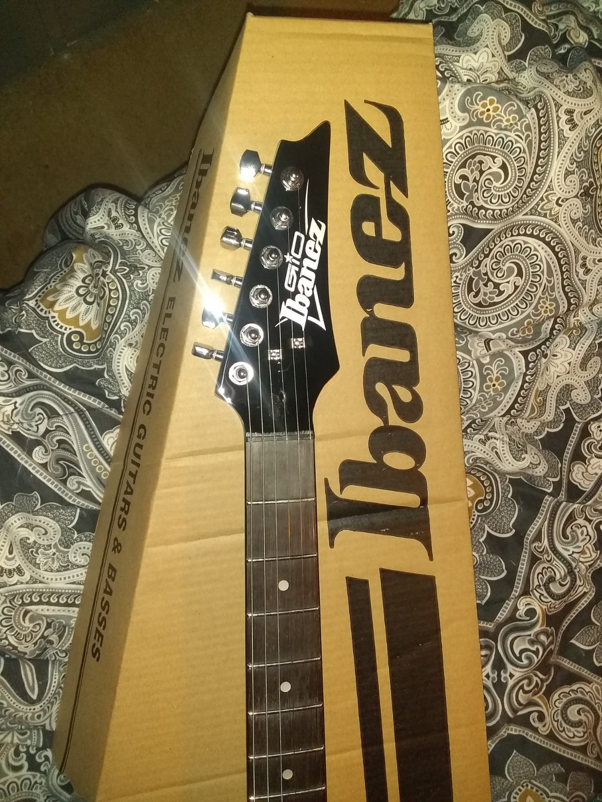 Ibanez GIO Series GRX70QA - Transparent Emerald Burst customer photo 1