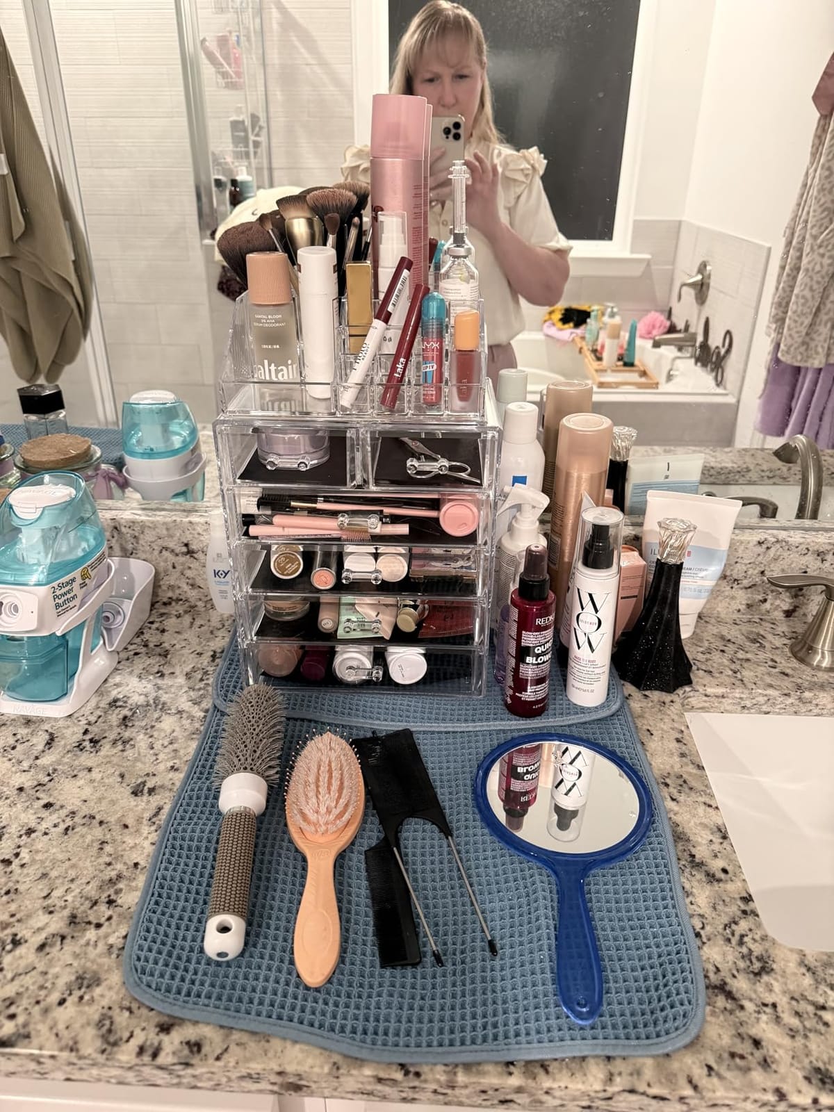 Sorbus Makeup Organizer, 7-Drawer Acrylic 2-Piece Set (Clear) customer photo 2