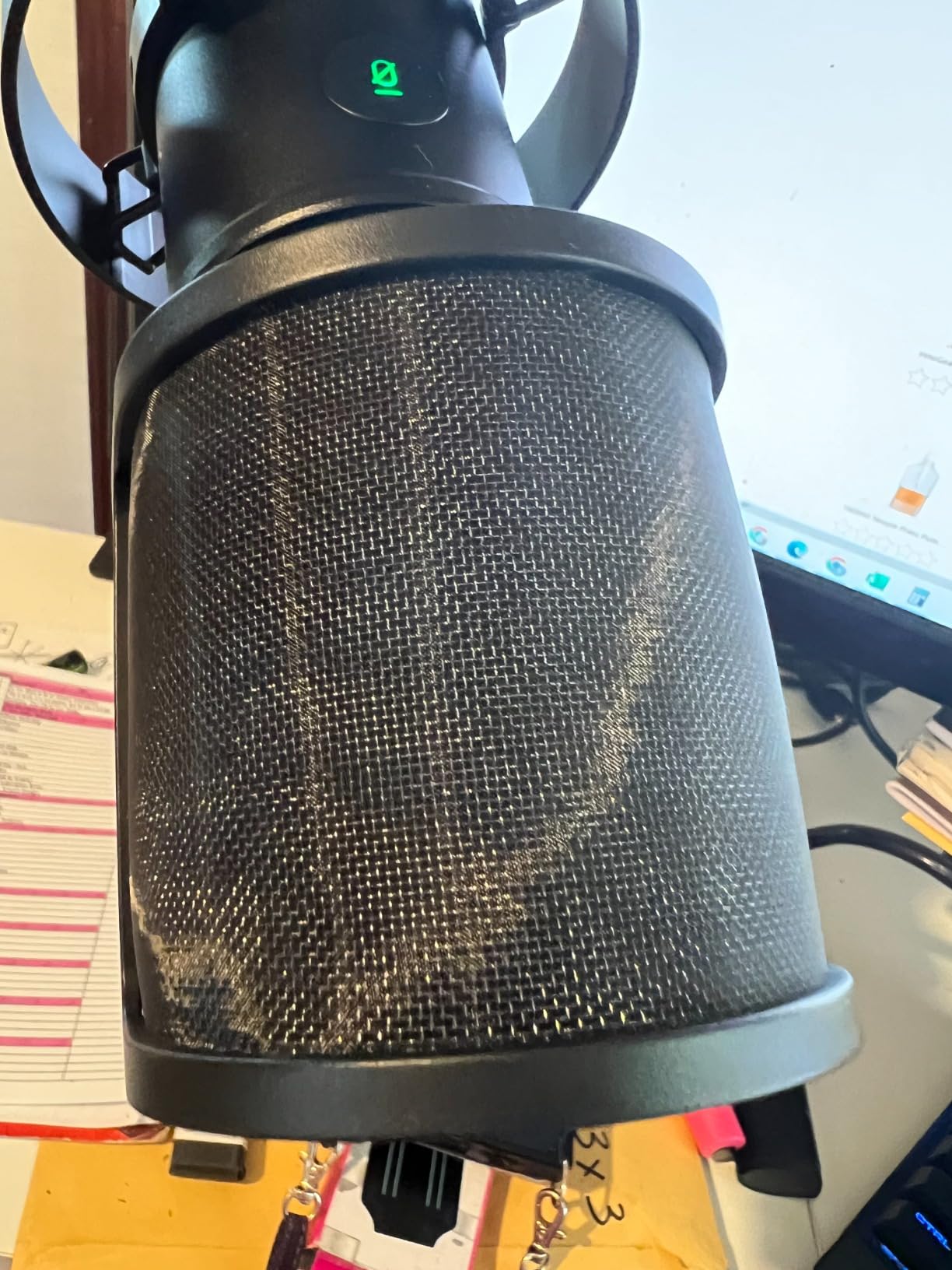 Pop Filter,PEMOTech [Upgraded Three Layers] Metal Mesh & Foam & Etamine Layer Microphone Windscreen Cover Handheld Mic Shield Mask,Microphone Accessories for Vocal Recording,Youtube videos,Streaming customer photo 2