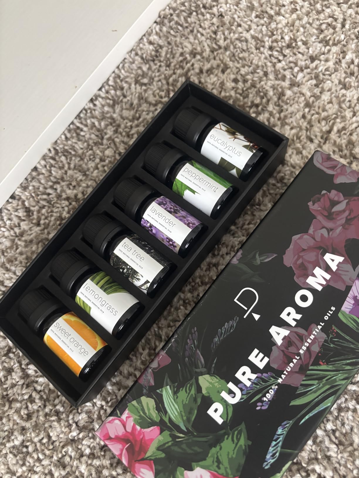 Essential Oils Set by Pure Aroma - Top 6 Aromatherapy Oils Gift Set-6 Pack, 10ml (Eucalyptus, Lavender, Lemongrass, Sweet Orange, Peppermint, Tea Tree) customer photo 1