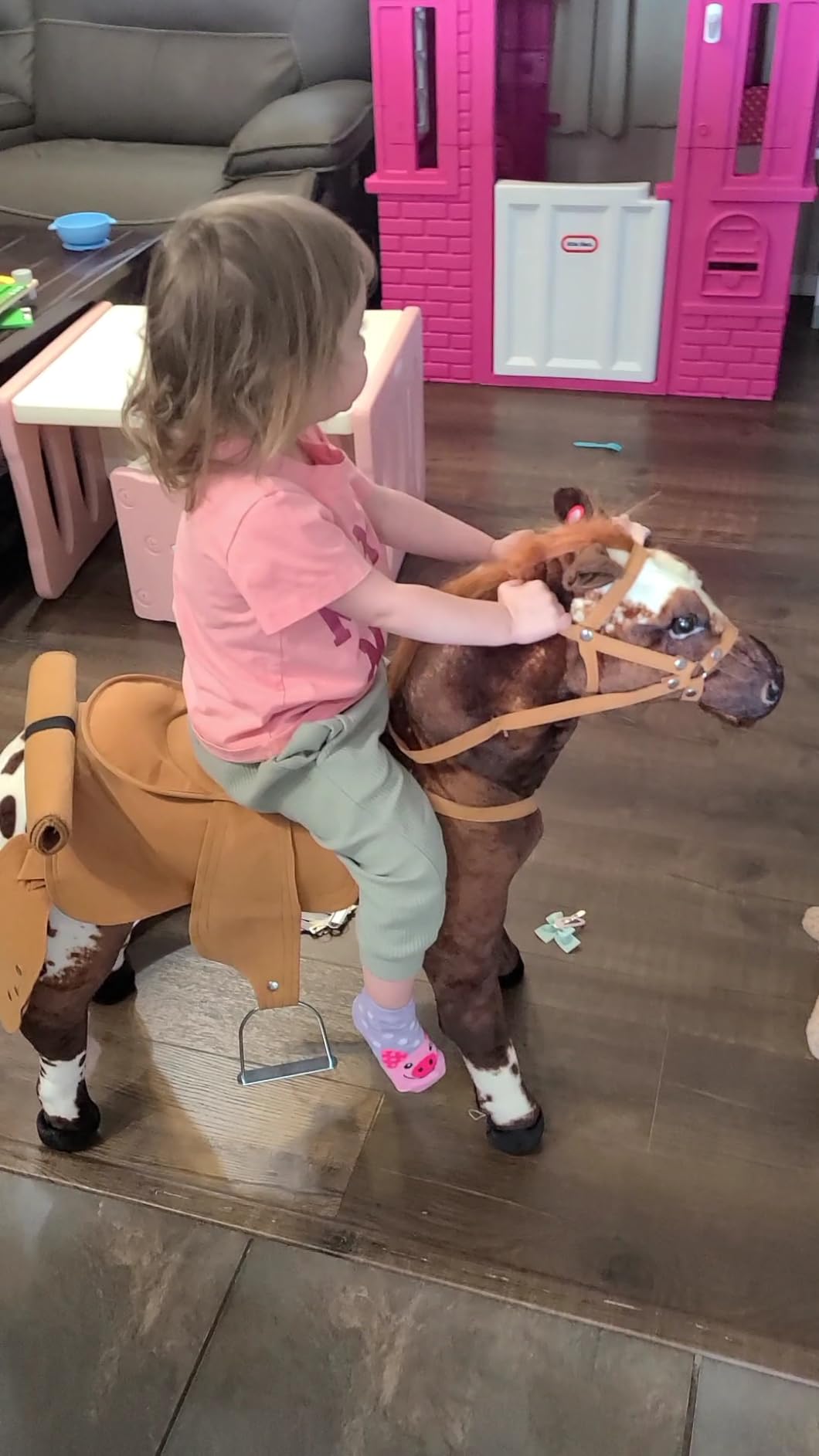 Qaba Sound-Making Ride On Horse for Toddlers 3-5 with Padding Brown | Neighing and Galloping Sound, Stuffed Animal Horse Toy for Kids, Soft Feel customer photo 2