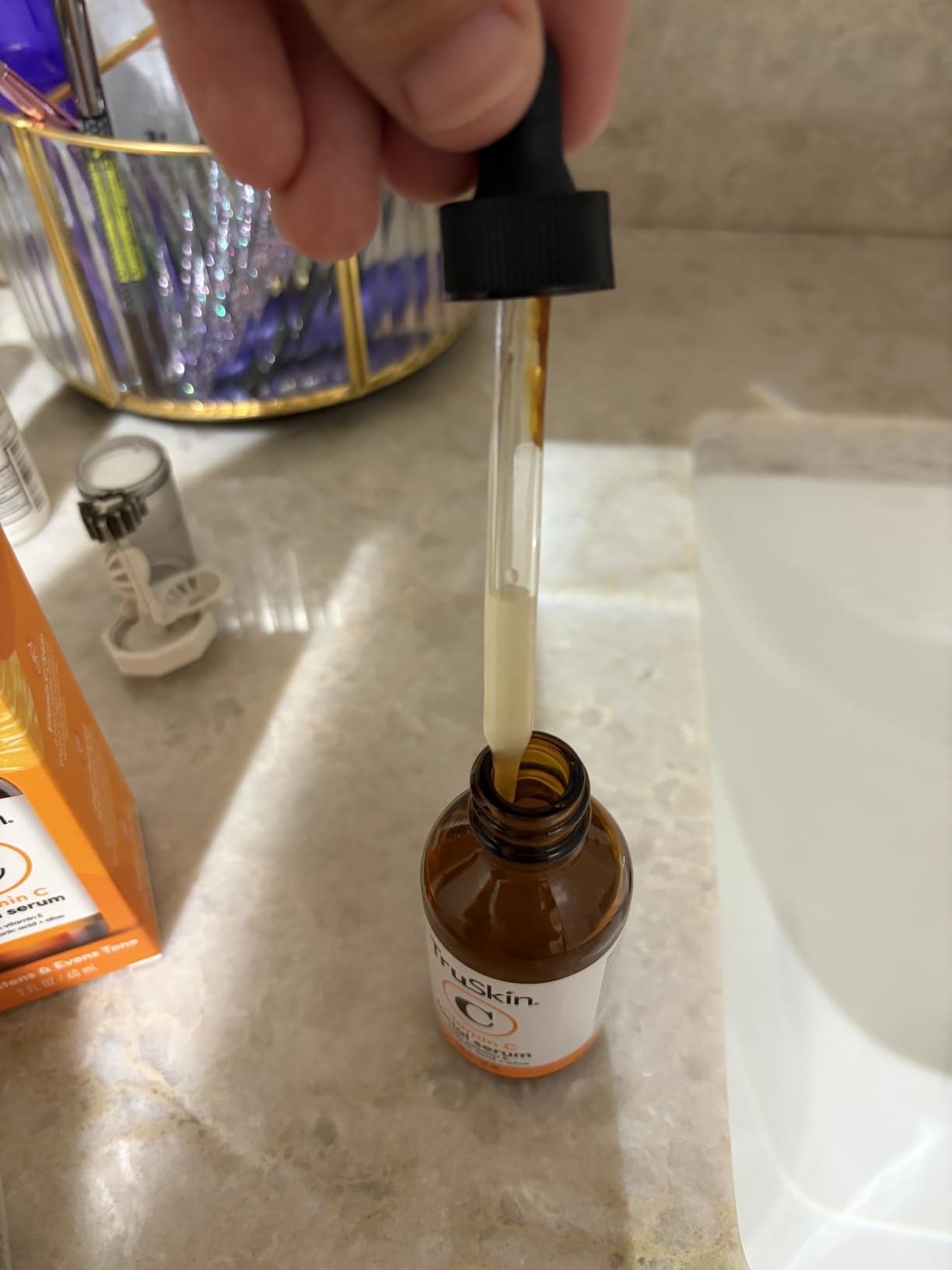 TruSkin Brightening Vitamin C Serum for Face with Hyaluronic Acid, 1 fl oz customer photo 2