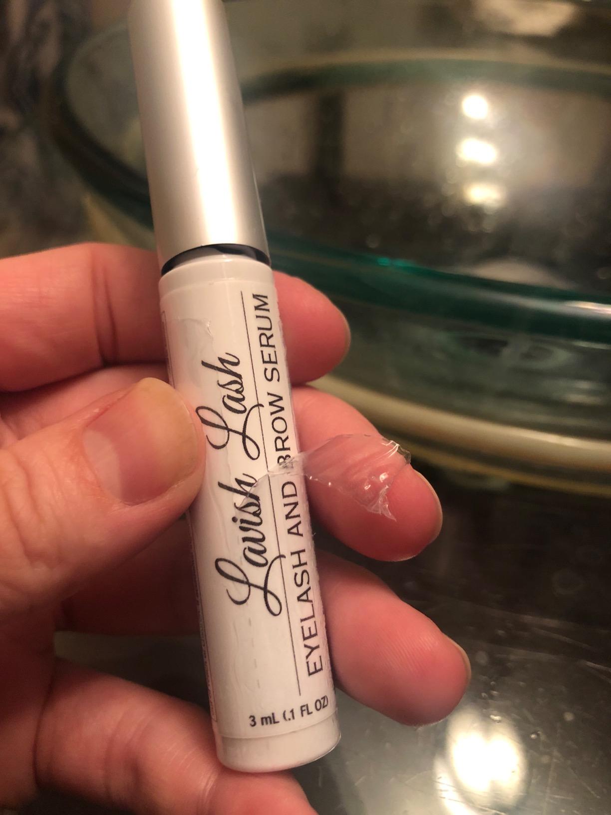 Lavish Lash Eyelash Growth Enhancer & Brow Serum customer photo 2