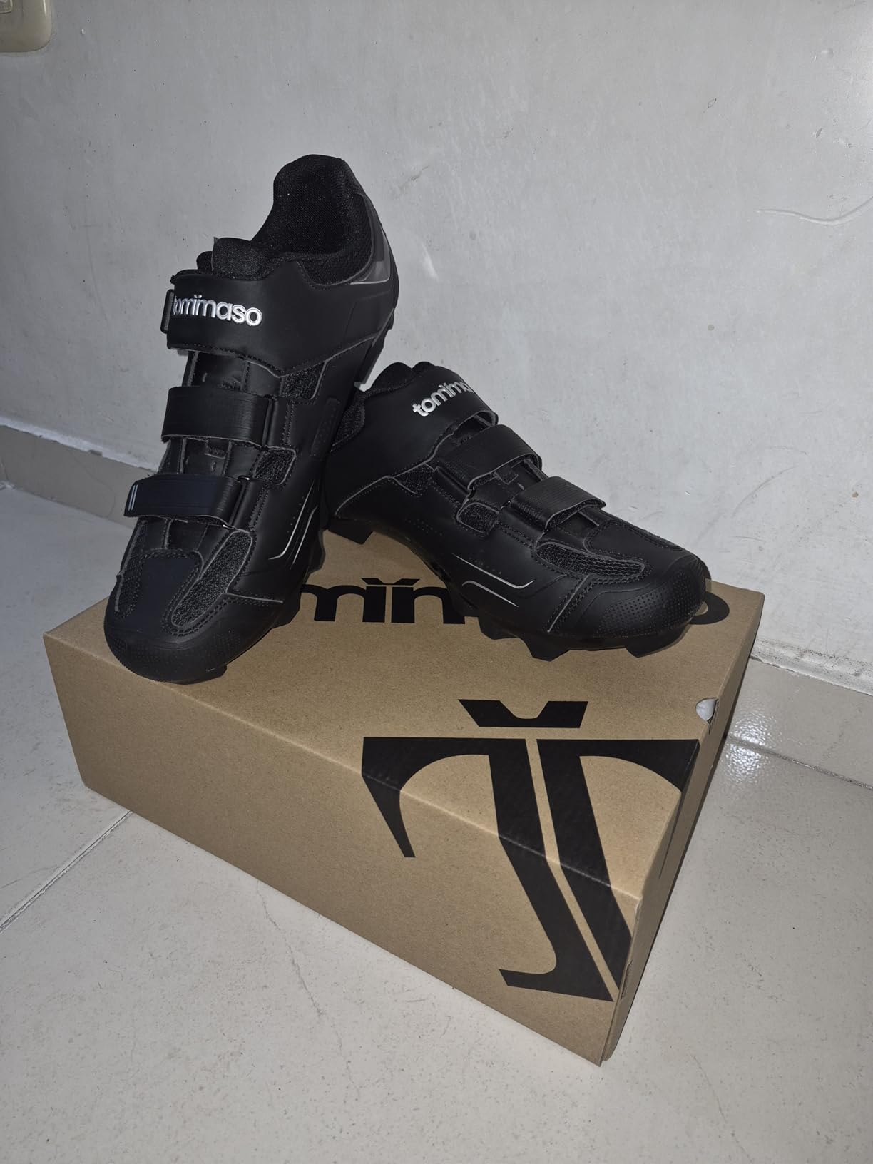 Tommaso Montagna Men’s Mountain Bike Shoes for SPD Pedals – Gravel & Trail Cycling Shoes – Compatible with SPD Cleats – No Cleats Included customer photo 1