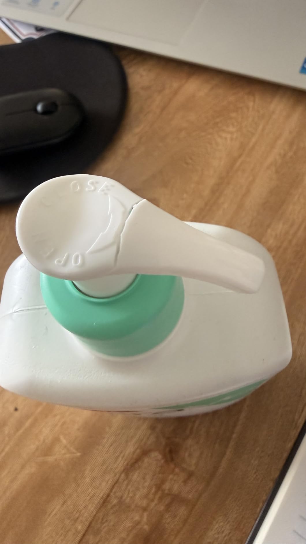 CeraVe Foaming Facial Cleanser, Face Wash for Oily Skin, 16fl oz customer photo 2