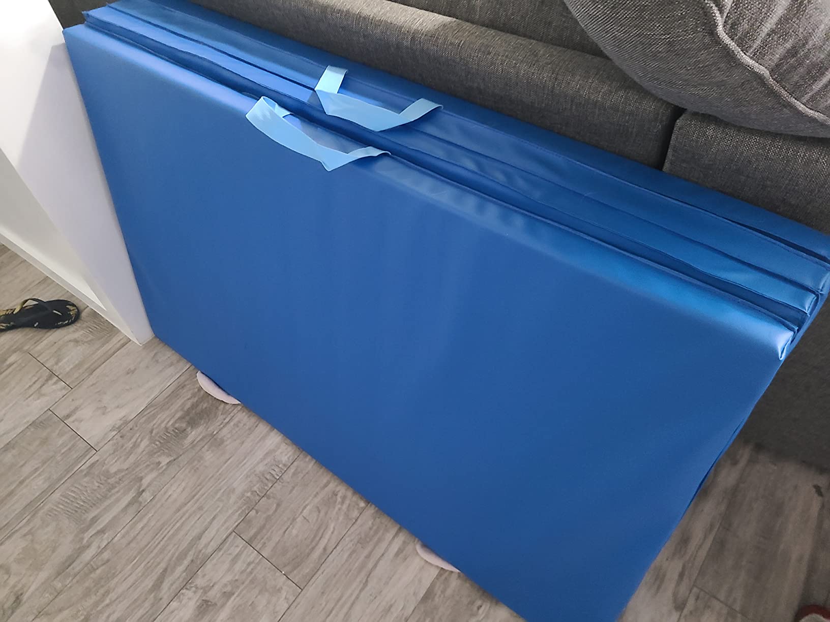 RitFit Upgraded Folding Exercise Mat, 2 Inch Thick Gymnastics Mat | Tumble Mat with Carrying Handles for Yoga, MMA, Stretching, Core Workouts and Home Gym Protective Flooring customer photo 1