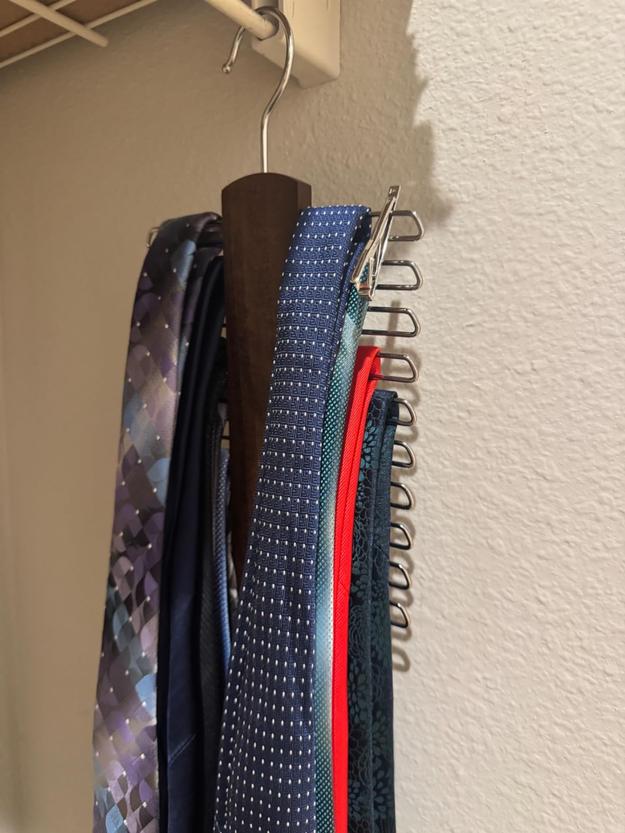 Umo Lorenzo Premium Wooden Necktie and Belt Hanger, Walnut Wood Center Organizer and Storage Rack with a Non-Slip Finish - 20 Hooks (Wooden)… customer photo 1