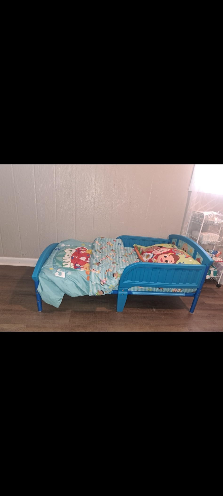 Delta Children Plastic Toddler Bed, Disney/Pixar Cars | Low-to-Floor Toddler Bed with Included Safety Rails, BSA Certified, Fits Full-Size Crib Mattress customer photo 2