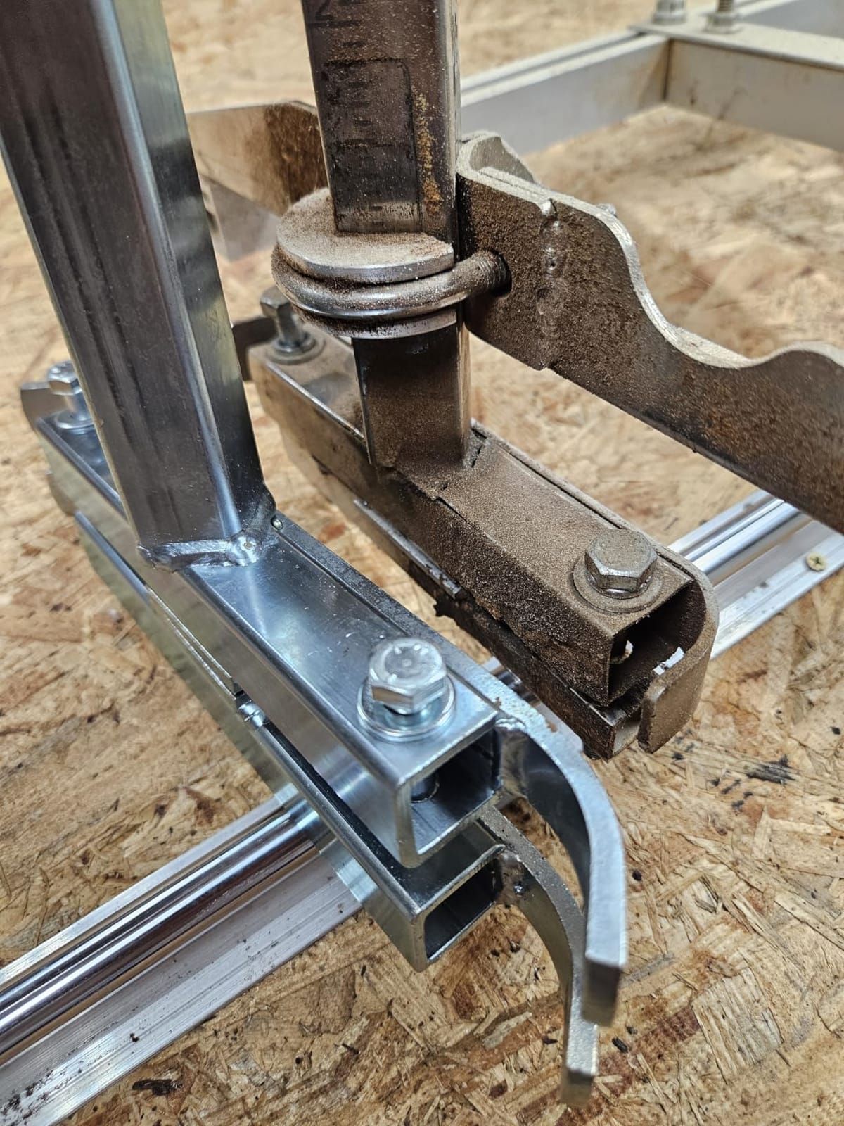 Granberg G778-36 Alaskan MKIV Chainsaw Mill, 36-Inch Portable Sawmill Guide customer photo 2