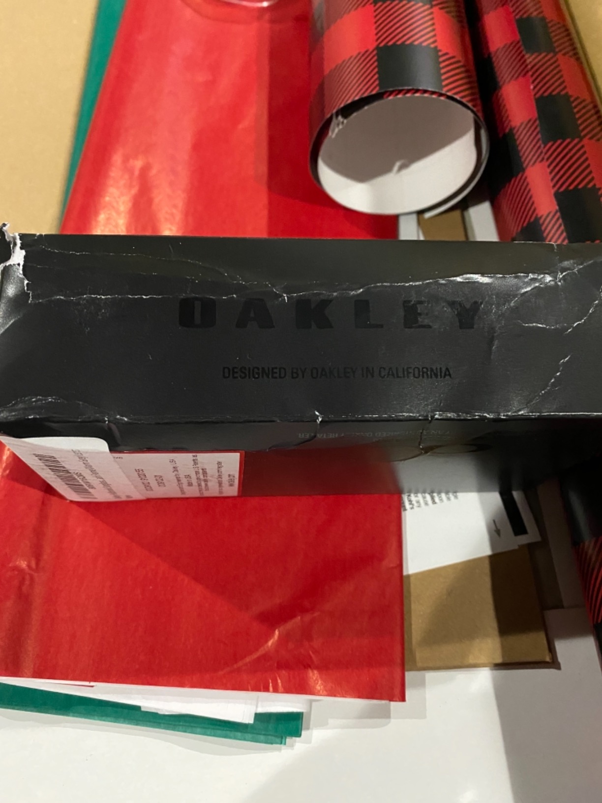 Oakley Holbrook Sunglasses 57MM Matte Black Frame/Warm Grey Lens, Casual customer photo 2