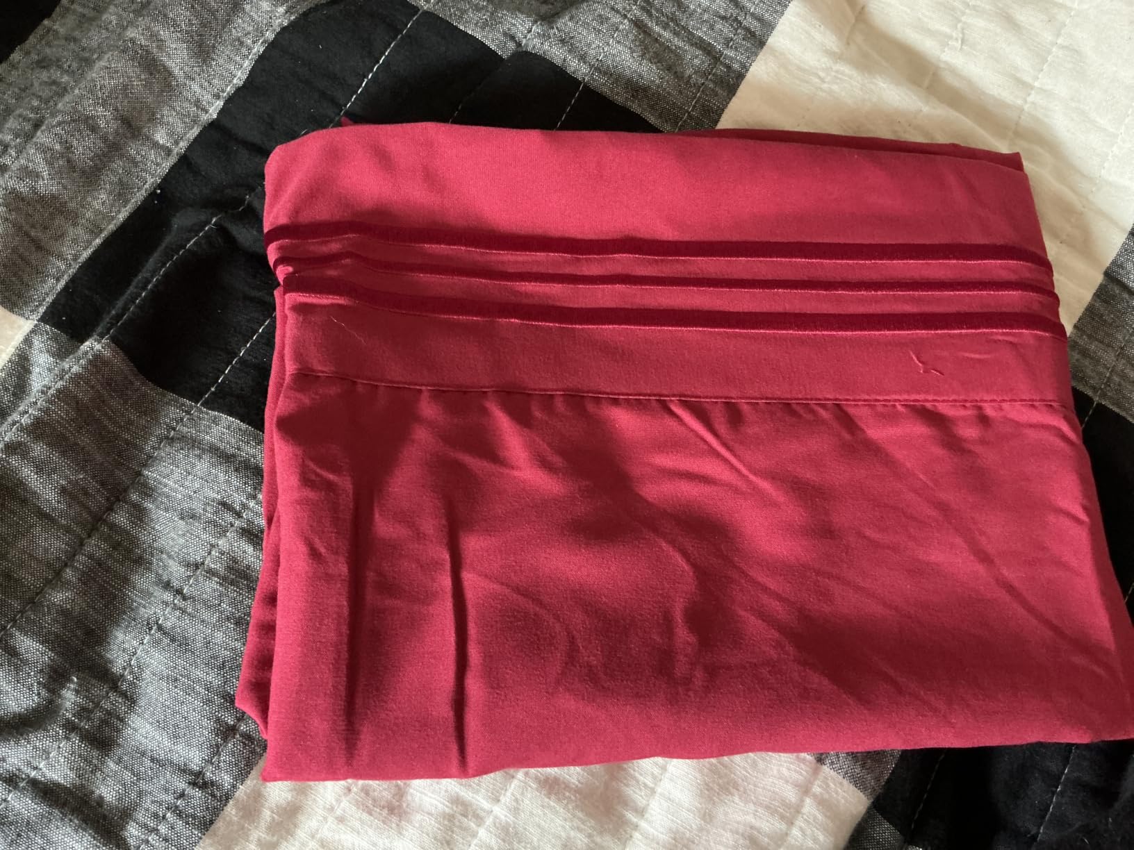 SONORO KATE Bed Sheet Set Super Soft Microfiber Sheets, 4PC, Queen Size | Luxury Egyptian Sheets, 16-Inch Deep Pocket Wrinkle and Hypoallergenic, Breathable Hotel Luxury Bedding, Dark Grey customer photo 1