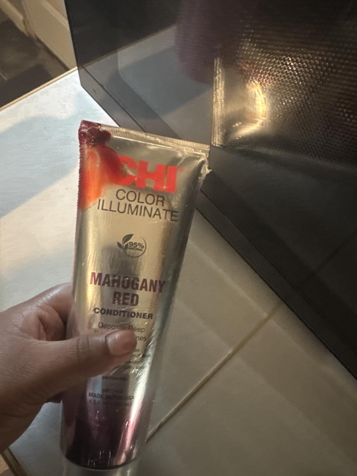 CHI Color Illuminate Conditioner, Mahogany Red, 8.5 Oz customer photo 2
