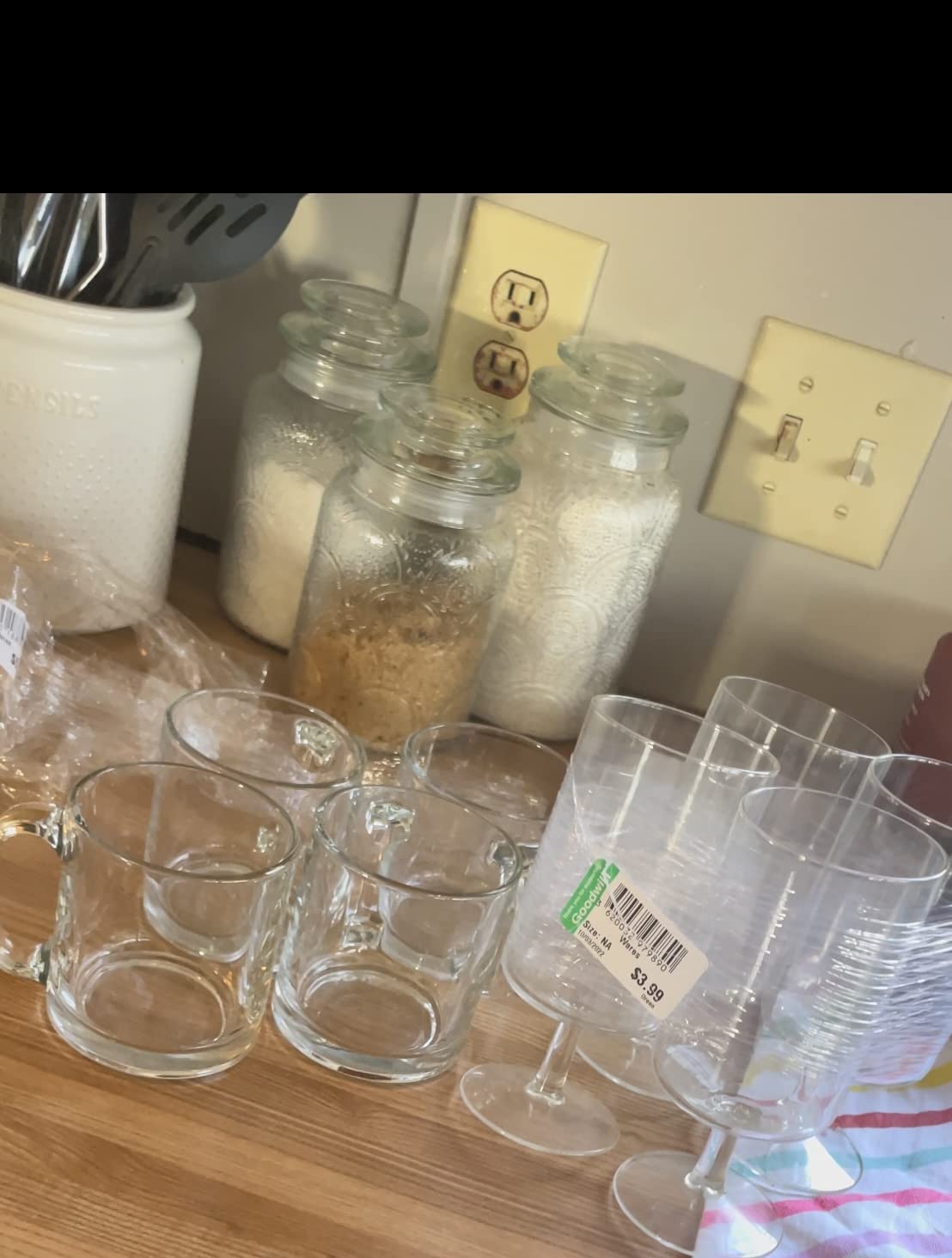 Style Setter Canister Set 3-Piece Glass Jars in 34oz, 44oz & 54oz Retro Design Lids for Cookies, Candy, Coffee, Flour, Sugar, Rice, Pasta, Cereal & More customer photo 2