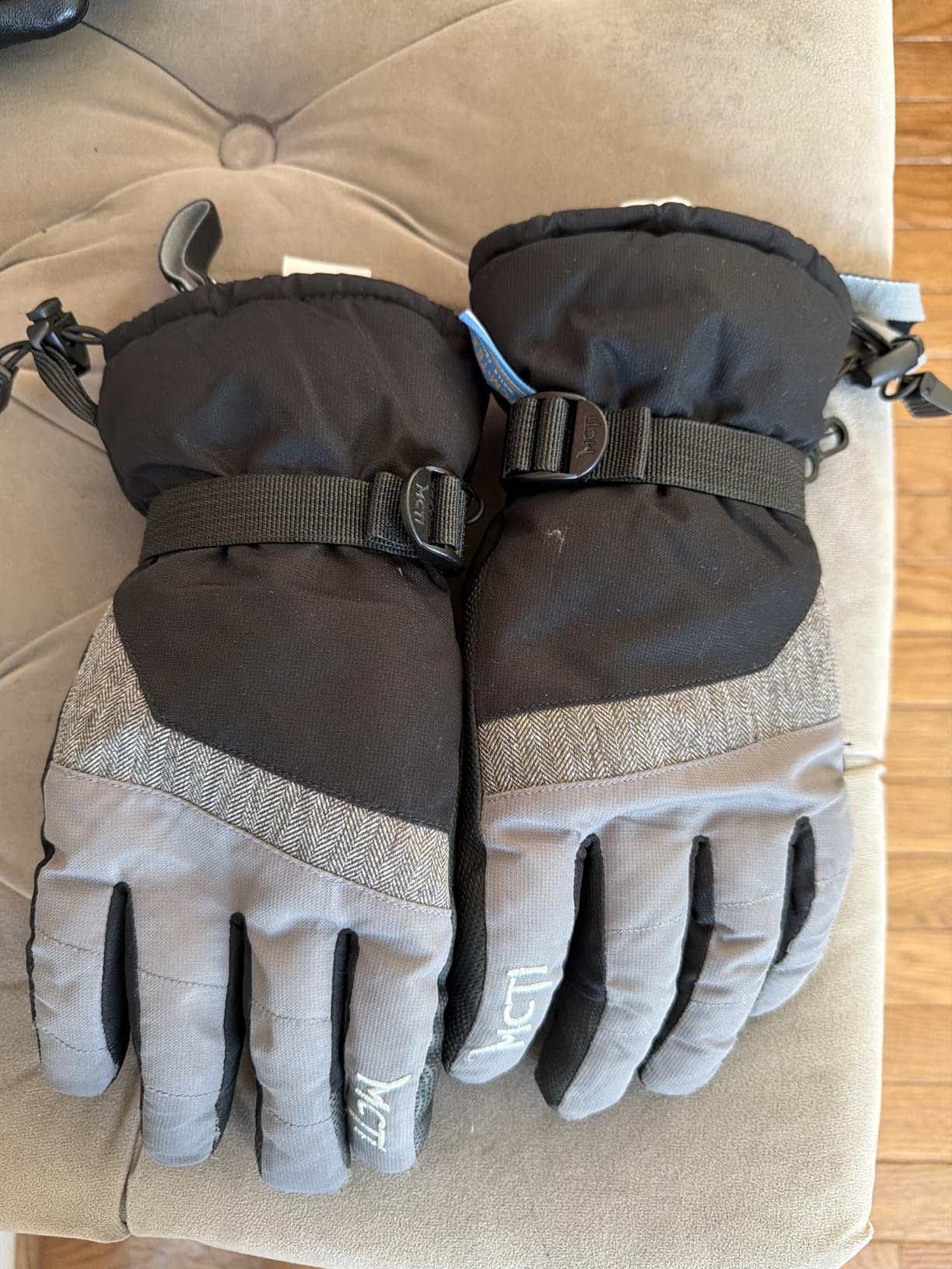 MCTi Ski Gloves,Winter Waterproof Snowboard Snow 3M Thinsulate Warm Touchscreen Cold Weather Women Gloves Wrist Leashes customer photo 1