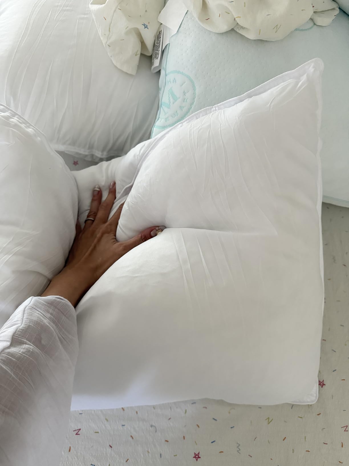Amazon Basics Down Alternative Pillows for Stomach and Back Sleepers, Soft Density, Standard Size 26