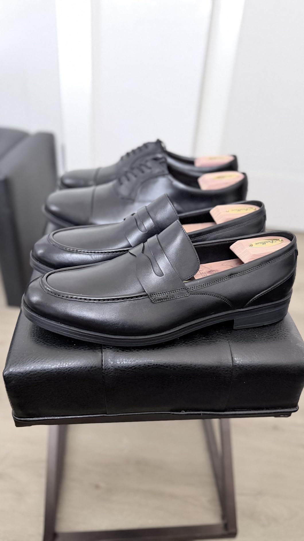 Straton Cedar Shoe Tree - Shoe Trees for Men & Women, Sneakers, Widener & Shaper | GROWN IN USA customer photo 2
