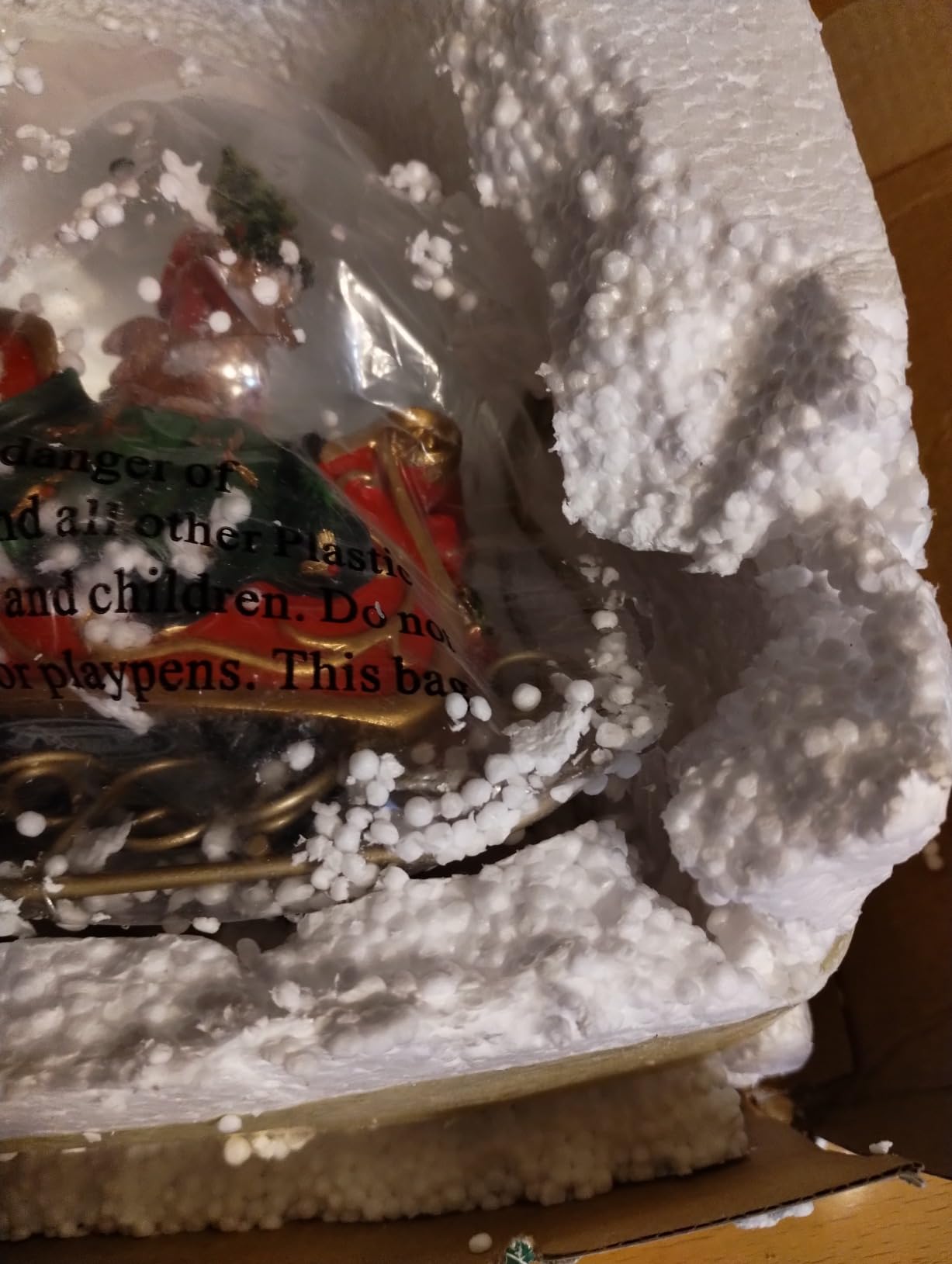San Francisco Music Box Santa Reindeer Sleigh Musical Water Globe customer photo 1