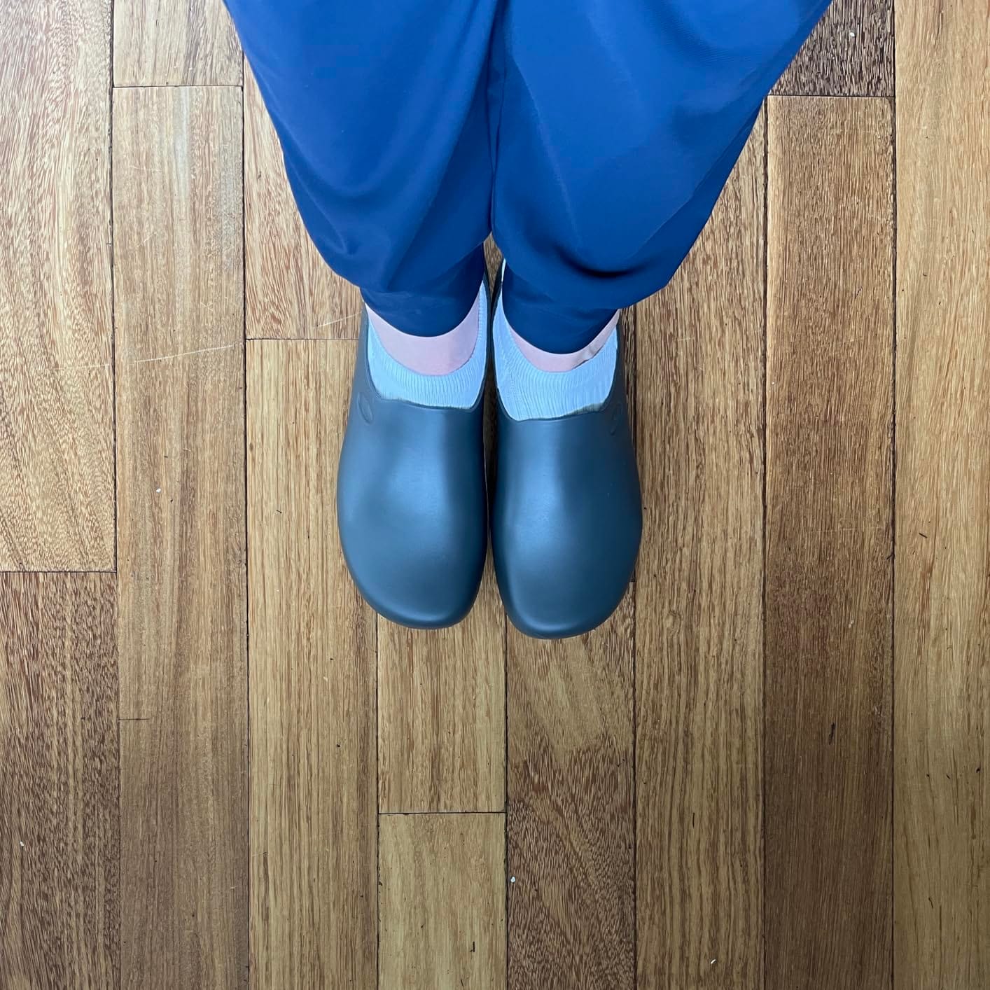 Sticky Nursing Shoes Women - Chefs - Kitchen - Nurses - Clogs for Work - Waterproof Non Slip customer photo 2