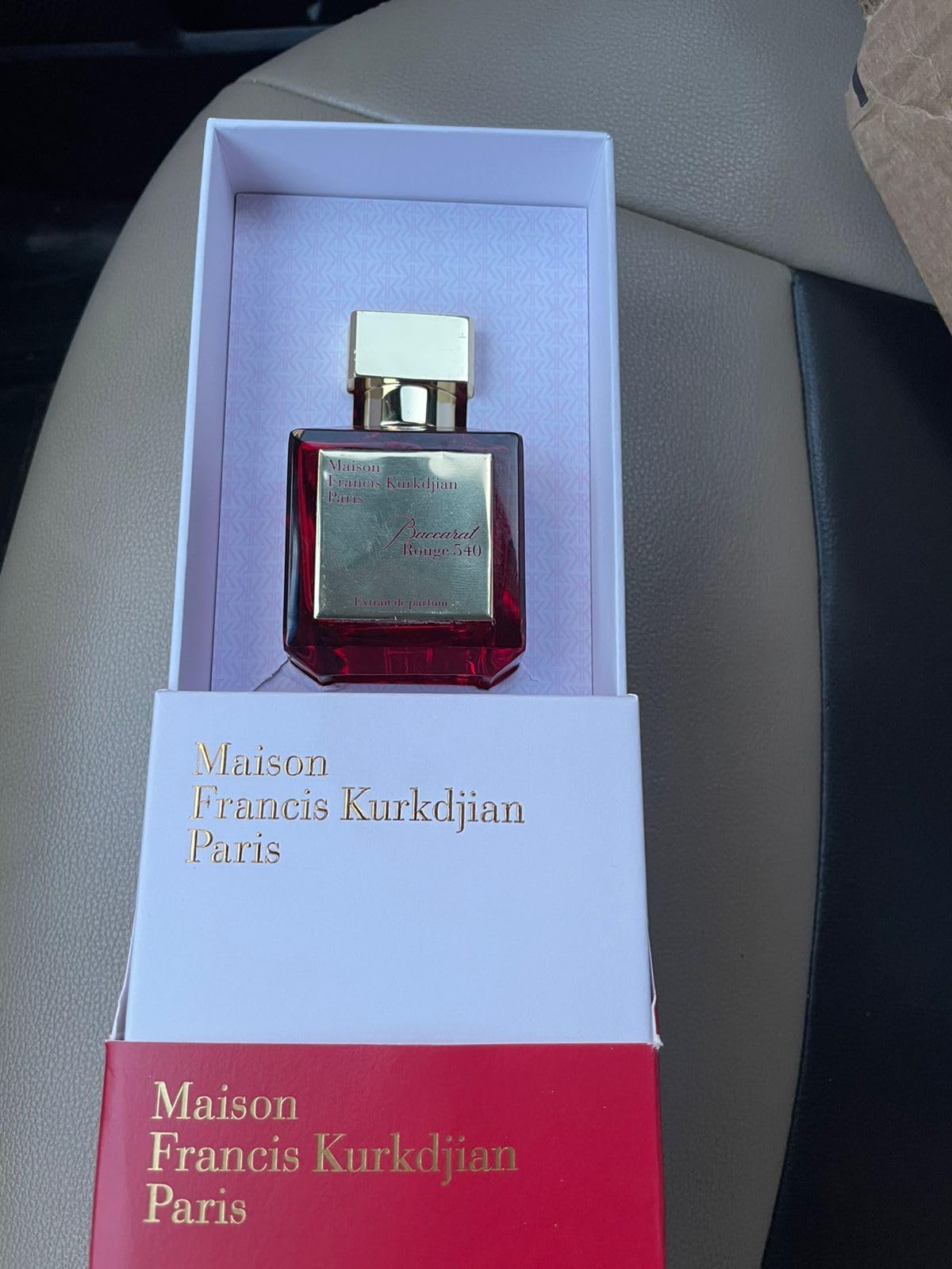 Maison Francis Kurkdjian Baccarat Rouge 540 Pure Perfume, 2.4 fl oz / 70 mL customer photo 1