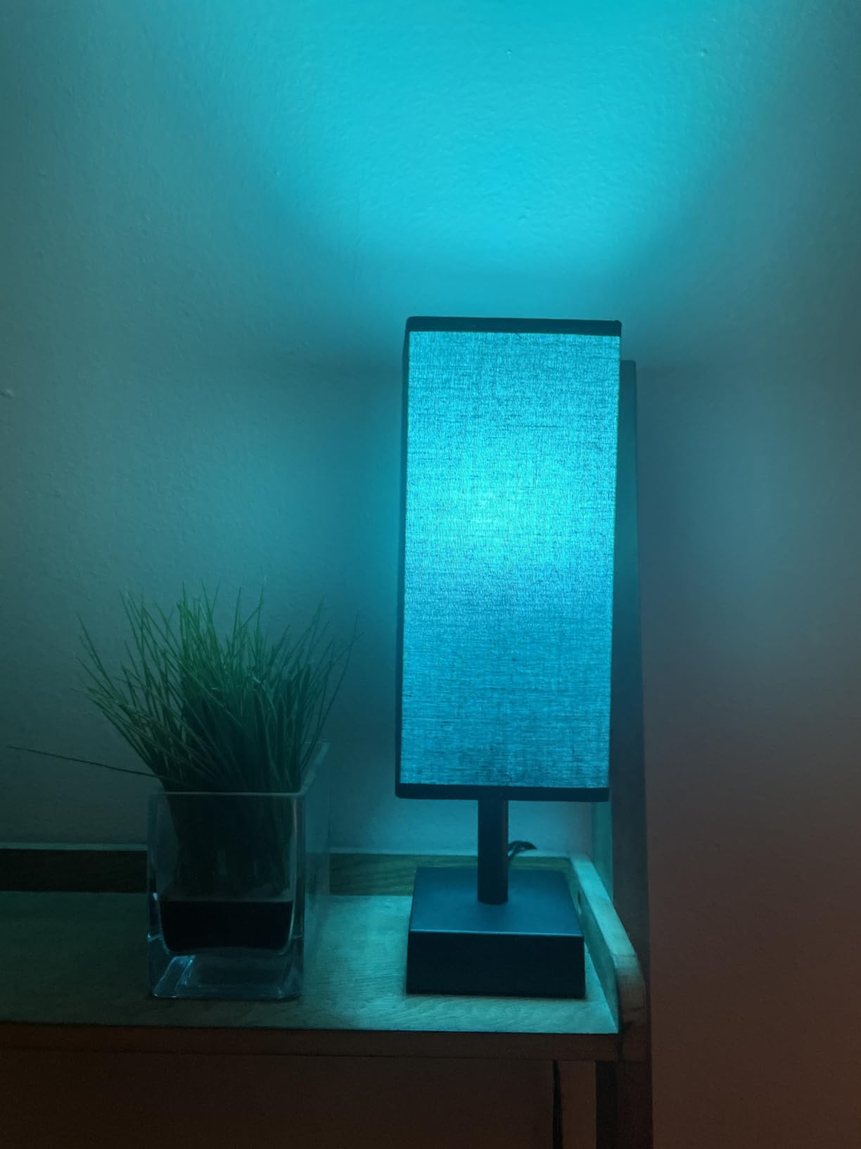 aooshine Small Bedside Table Lamp for Bedroom - Square Cream Fabric Shade customer photo 1