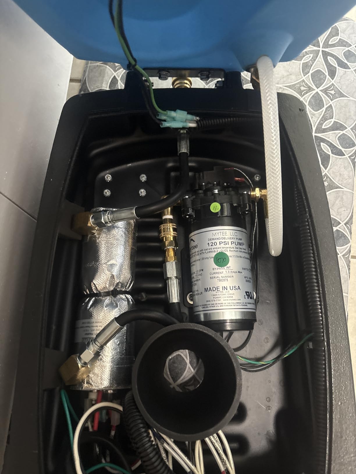 Genuine 8070 Mytee Lite™ Heated Carpet Extractor customer photo 2