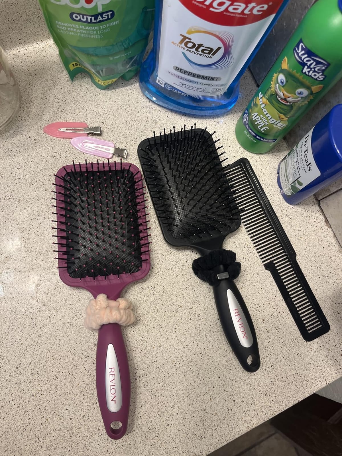 Revlon Straight & Smooth Soft Touch Paddle Hair Brush Set, Black + Berry customer photo 2