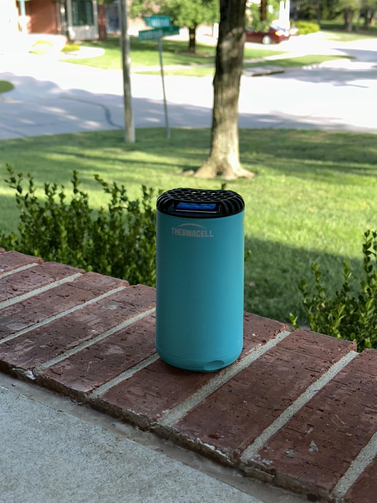 Thermacell Fuel-ZoneGuard Base Patio Shield Mosquito Repeller, Glacial Blue customer photo 1