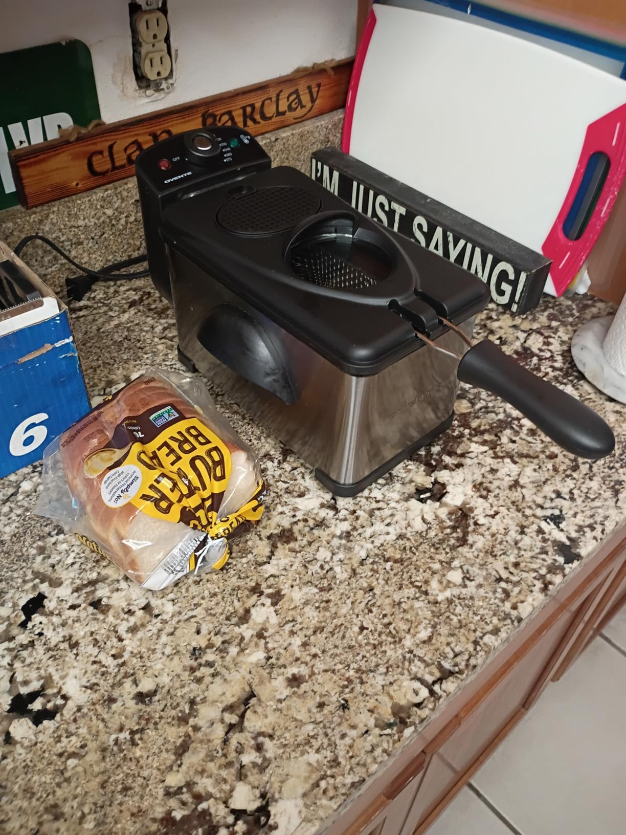 OVENTE Electric Deep Fryer, 2L Capacity, 1500W, Silver FDM2201BR customer photo 2